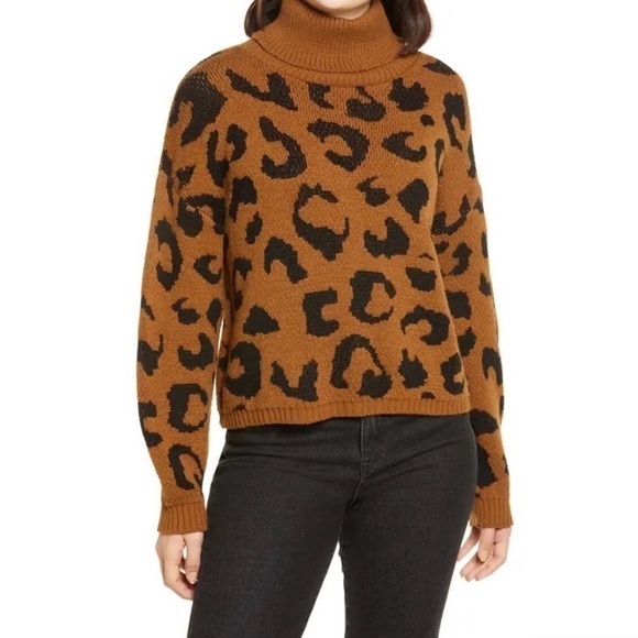 New Cotton Emporium Patterned Turtleneck Sweater in Brown Leopard - Picture 1 of 9